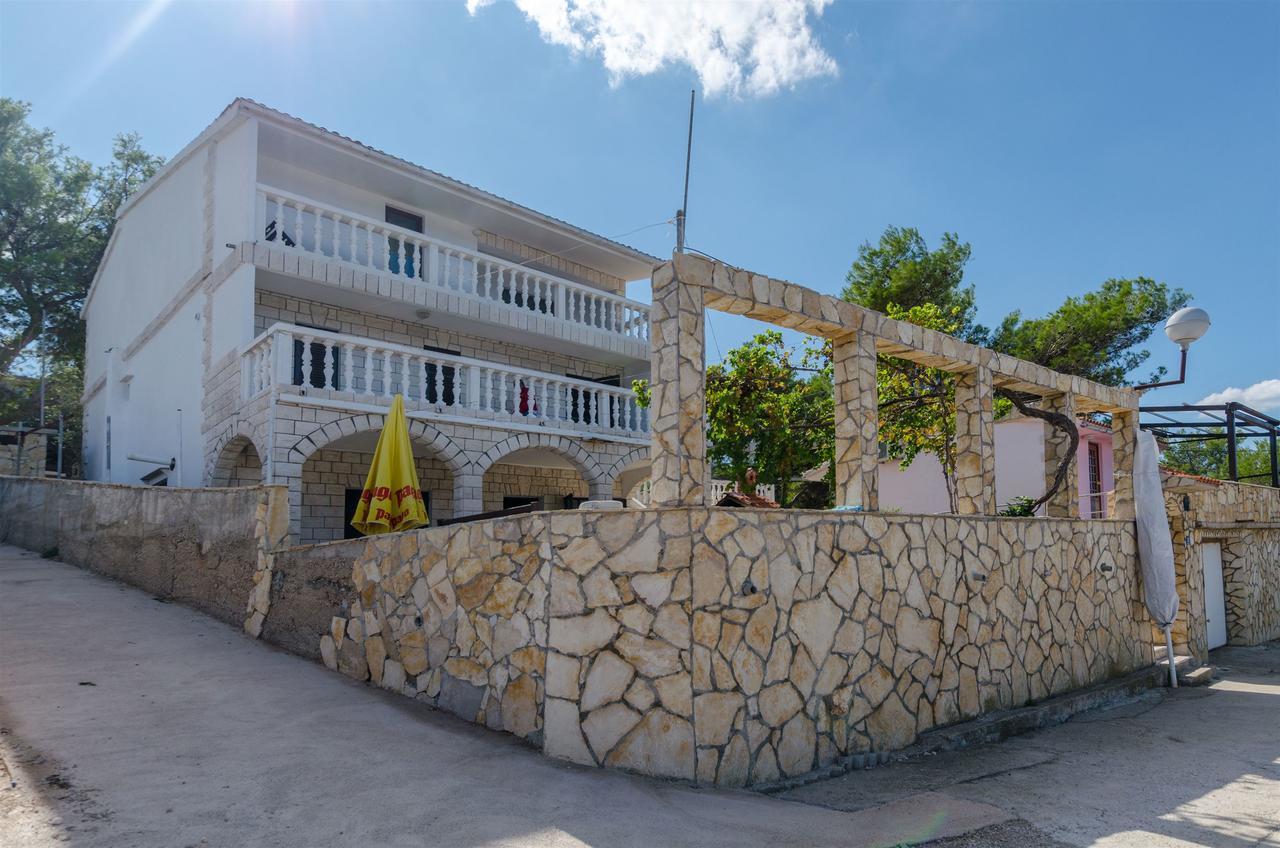 Apartment Barba Rogač エクステリア 写真